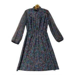 Vintage 1970s Lady Carol Petites Dress Poly Chiffon Colorful Retro Classic